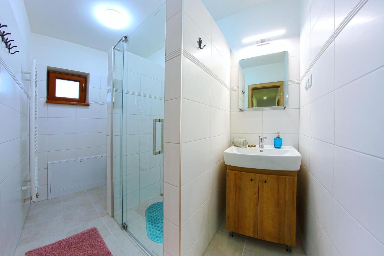 Appartement Kamilli à Bešeňová Extérieur photo