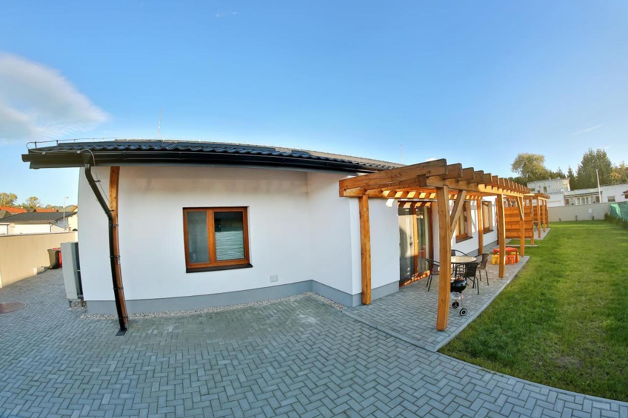 Appartement Kamilli à Bešeňová Extérieur photo