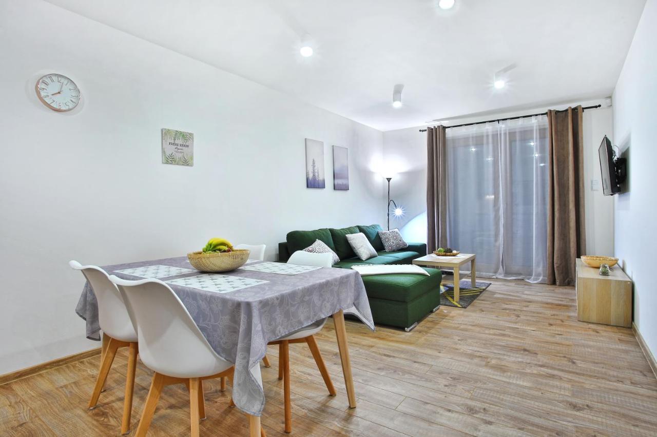 Appartement Kamilli à Bešeňová Extérieur photo