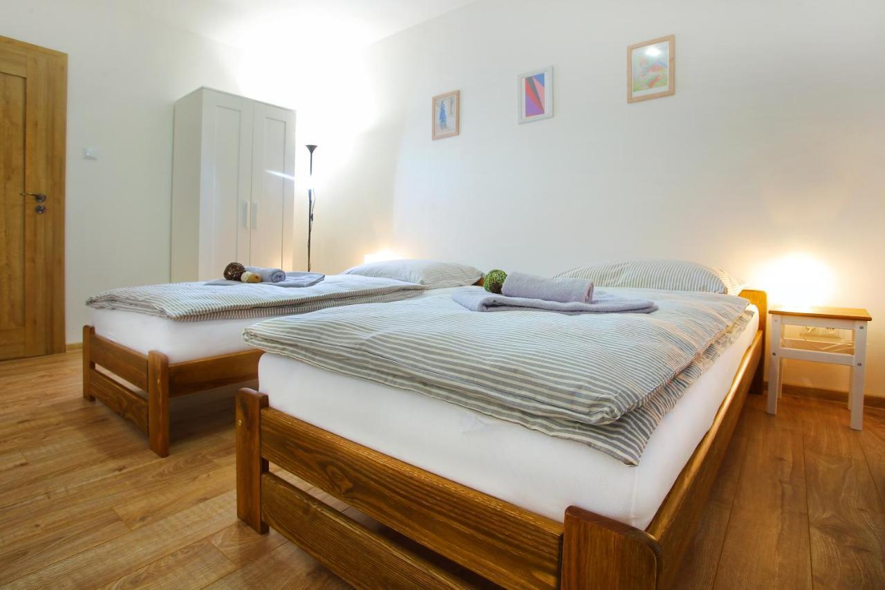 Appartement Kamilli à Bešeňová Extérieur photo