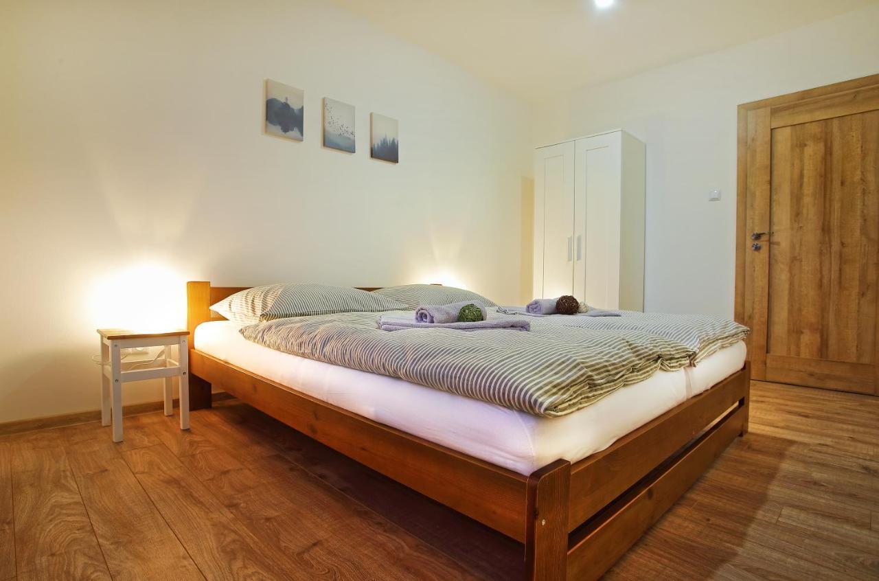 Appartement Kamilli à Bešeňová Extérieur photo