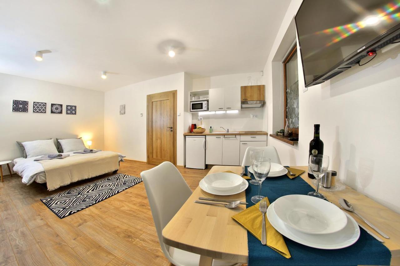 Appartement Kamilli à Bešeňová Extérieur photo